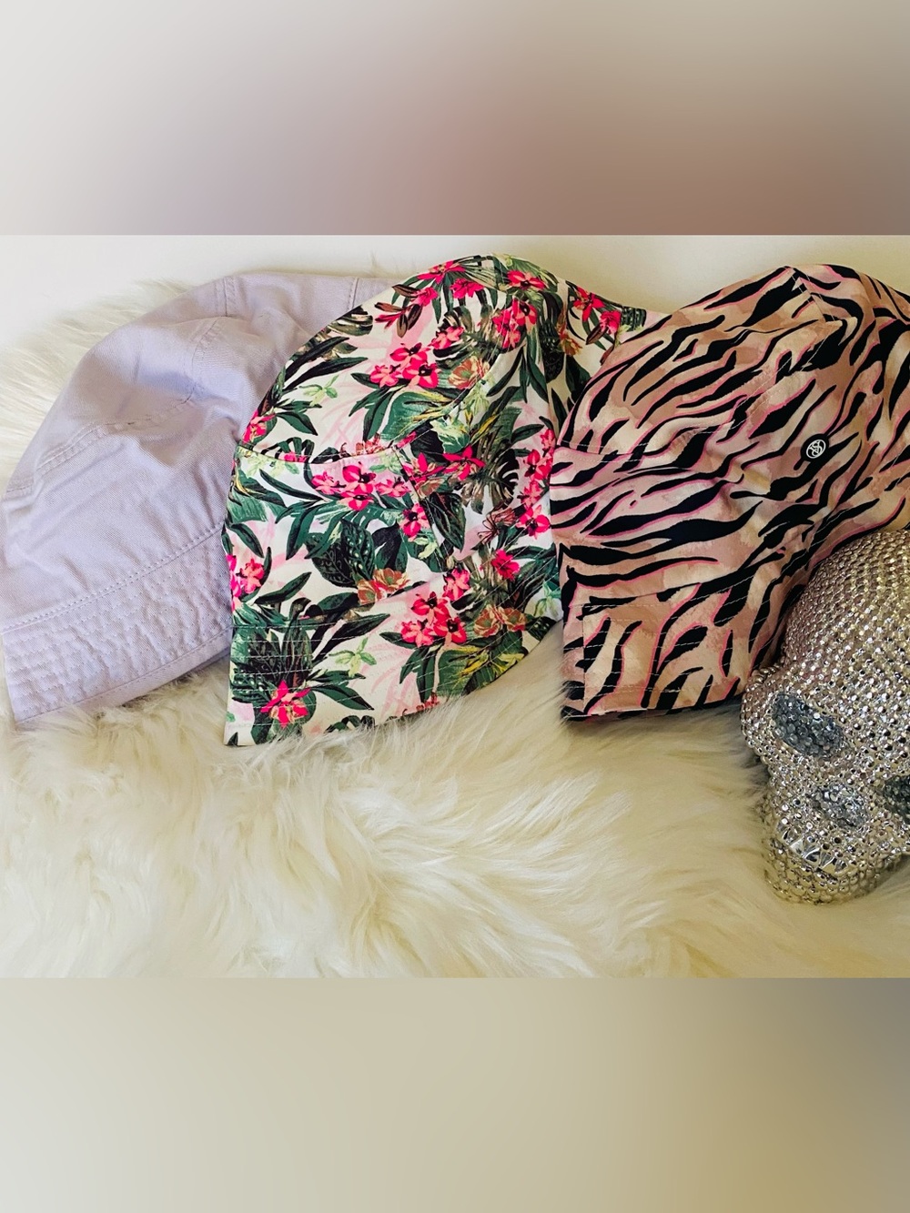 Victoria’s Secret- Bucket Hat Bundle